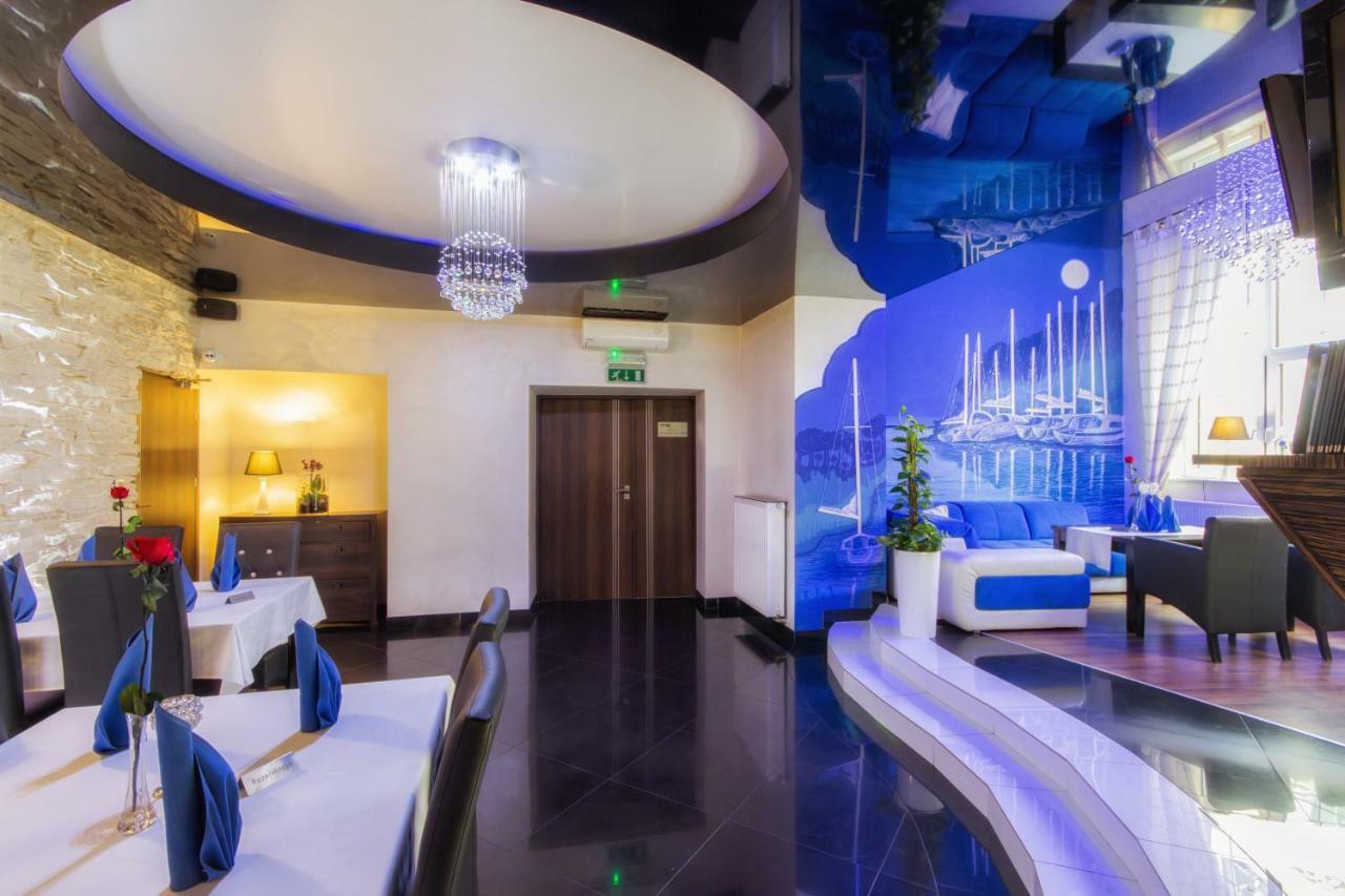 Riverside Hotel Влоцлавек Экстерьер фото